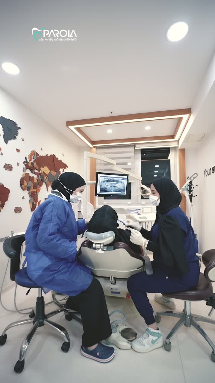 Parola clinic scene